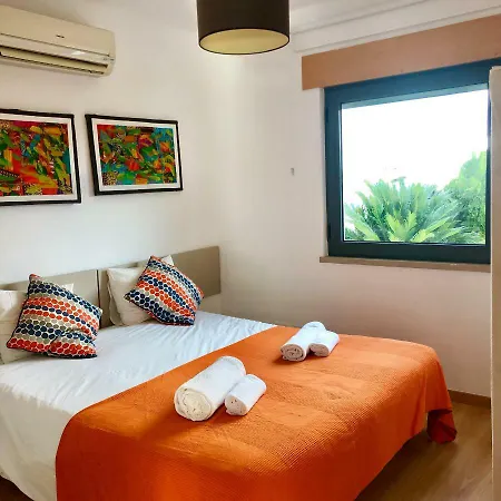 Arrabida Resort *